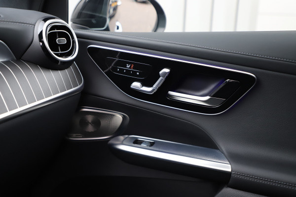 Mercedes-Benz GLC 300e AMG 4-Matic | 313PK | Pano | Burmester | Keyles-go | Sfeerverlichting | Digital-light | Memory | Distronic | Stuurwielverw.