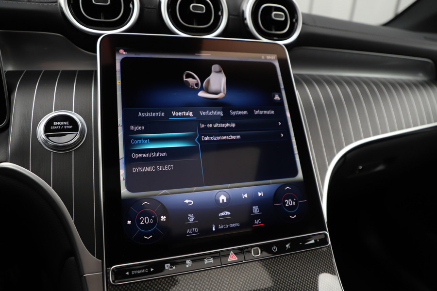 Mercedes-Benz GLC 300e AMG 4-Matic | 313PK | Pano | Burmester | Keyles-go | Sfeerverlichting | Digital-light | Memory | Distronic | Stuurwielverw.