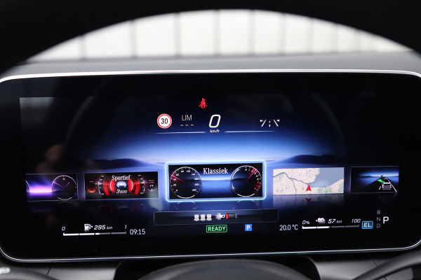 Mercedes-Benz GLC 300e AMG 4-Matic | 313PK | Pano | Burmester | Keyles-go | Sfeerverlichting | Digital-light | Memory | Distronic | Stuurwielverw.