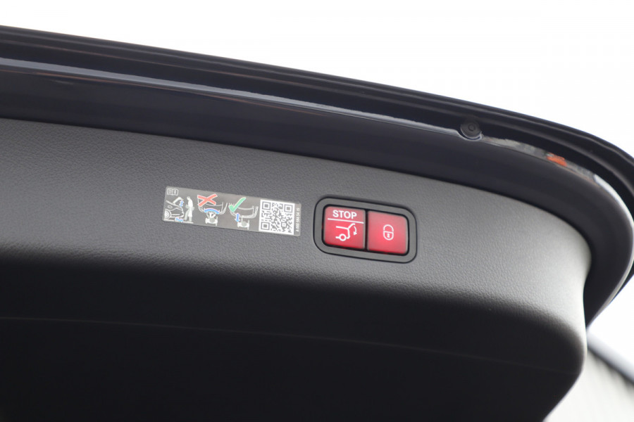 Mercedes-Benz GLC 300e AMG 4-Matic | 313PK | Pano | Burmester | Keyles-go | Sfeerverlichting | Digital-light | Memory | Distronic | Stuurwielverw.