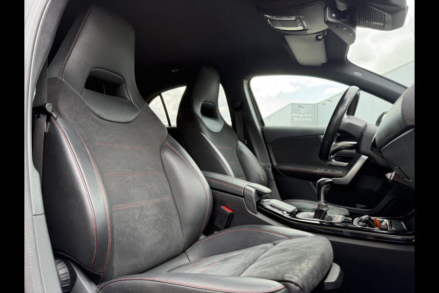 Mercedes-Benz A-Klasse 160 Sol AMG Sport Sfeer Mood Light
