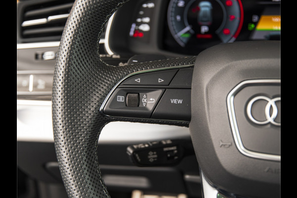 Audi Q8 55 TFSI e quattro 23"-PANO-B&O-TOUR-CITY-PARK