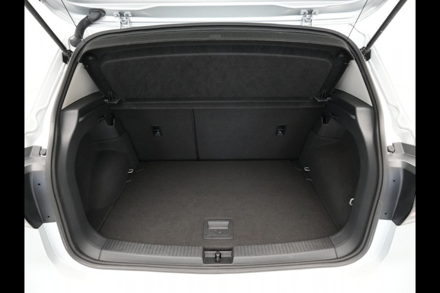 Volkswagen T-Cross 1.0 TSI 95pk Life Navigatie Camera Stoelverwarming Acc 329
