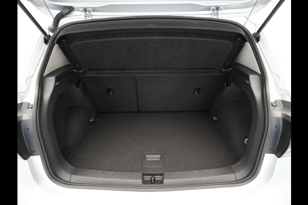Volkswagen T-Cross 1.0 TSI 95pk Life Navigatie Camera Stoelverwarming Acc 329