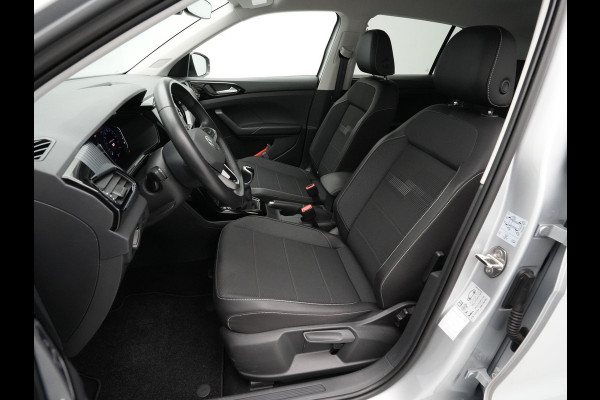 Volkswagen T-Cross 1.0 TSI 95pk Life Navigatie Camera Stoelverwarming Acc 329