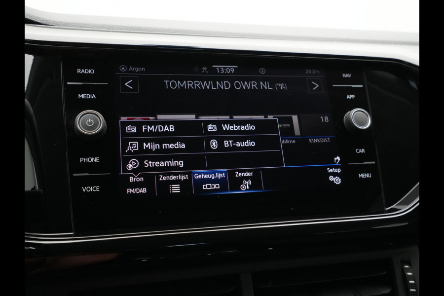 Volkswagen T-Cross 1.0 TSI 95pk Life Navigatie Camera Stoelverwarming Acc 329