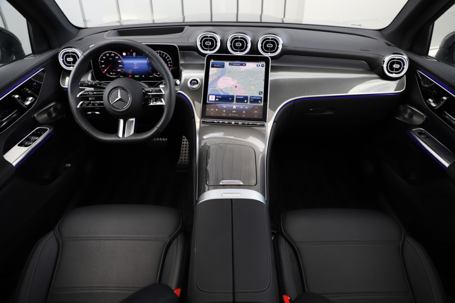 Mercedes-Benz GLC 400e AMG 4-Matic | 381PK | Head-up | Massage | Burmester | Sfeerverlichting | Digital-light | Stoelventilatie | Memory | Air-bal Mercedes-Benz GLC 400e AMG 4-Matic | 381PK | Head-up | Massage | Burmester | Sfeerverlichting | Digital-light | Stoelventilatie | Memory | Air-bal
