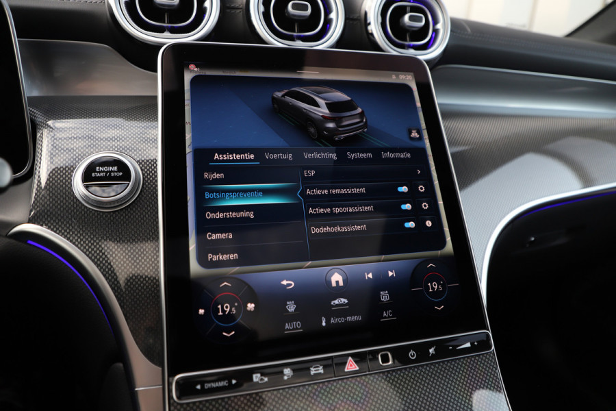 Mercedes-Benz GLC 400e AMG 4-Matic | 381PK | Head-up | Massage | Burmester | Sfeerverlichting | Digital-light | Stoelventilatie | Memory | Air-bal Mercedes-Benz GLC 400e AMG 4-Matic | 381PK | Head-up | Massage | Burmester | Sfeerverlichting | Digital-light | Stoelventilatie | Memory | Air-bal