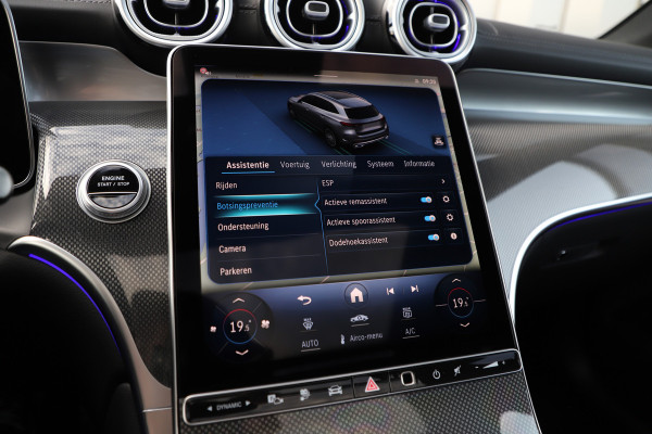 Mercedes-Benz GLC 400e AMG 4-Matic | 381PK | Head-up | Massage | Burmester | Sfeerverlichting | Digital-light | Stoelventilatie | Memory | Air-bal Mercedes-Benz GLC 400e AMG 4-Matic | 381PK | Head-up | Massage | Burmester | Sfeerverlichting | Digital-light | Stoelventilatie | Memory | Air-bal