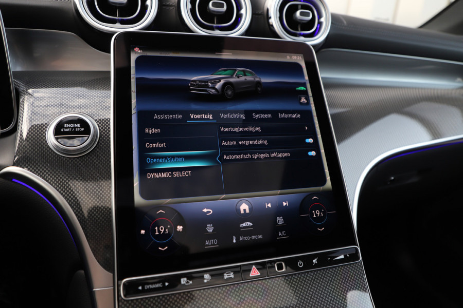 Mercedes-Benz GLC 400e AMG 4-Matic | 381PK | Head-up | Massage | Burmester | Sfeerverlichting | Digital-light | Stoelventilatie | Memory | Air-bal Mercedes-Benz GLC 400e AMG 4-Matic | 381PK | Head-up | Massage | Burmester | Sfeerverlichting | Digital-light | Stoelventilatie | Memory | Air-bal