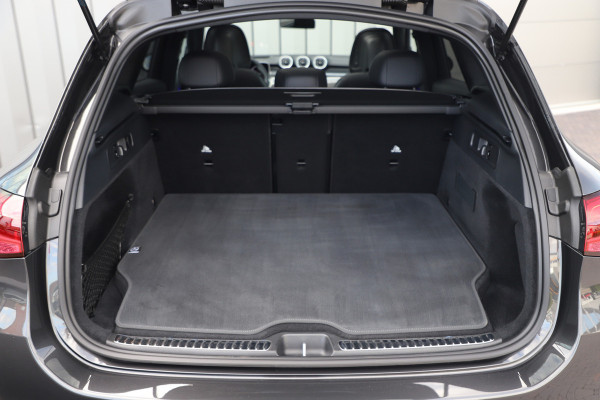 Mercedes-Benz GLC 400e AMG 4-Matic | 381PK | Head-up | Massage | Burmester | Sfeerverlichting | Digital-light | Stoelventilatie | Memory | Air-bal Mercedes-Benz GLC 400e AMG 4-Matic | 381PK | Head-up | Massage | Burmester | Sfeerverlichting | Digital-light | Stoelventilatie | Memory | Air-bal