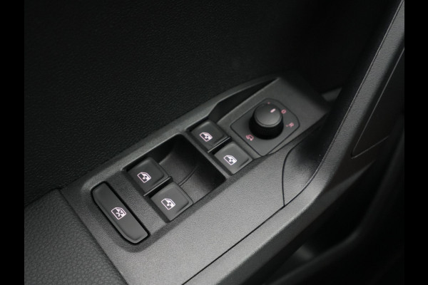 Seat Arona 1.0 TSI 115pk Style Business Intense Navigatie Camera Keyless Clima Park Assist Pdc Acc 341