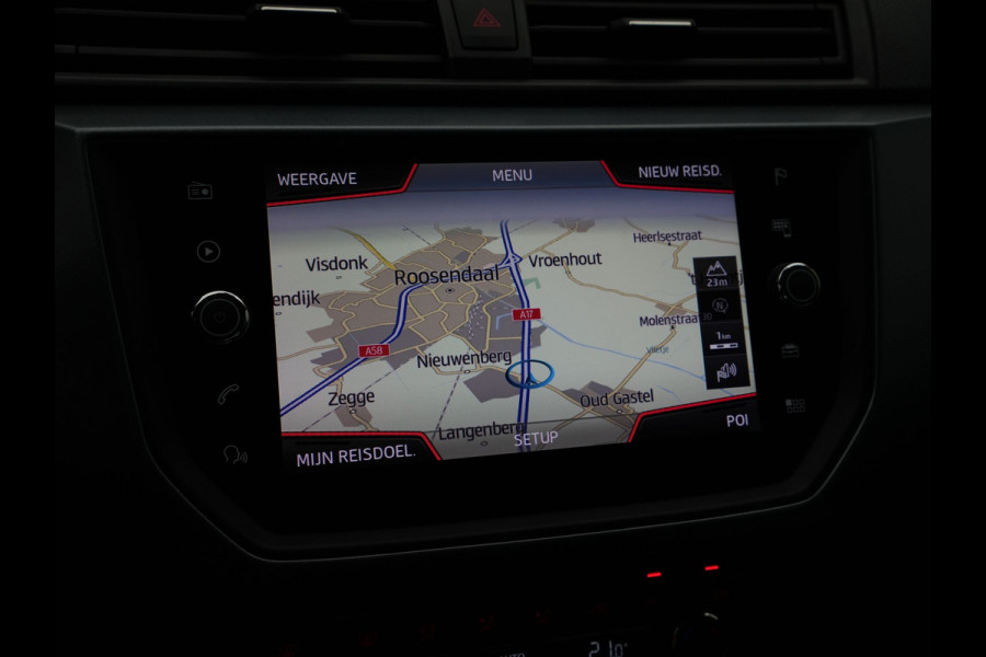 Seat Arona 1.0 TSI 115pk Style Business Intense Navigatie Camera Keyless Clima Park Assist Pdc Acc 341