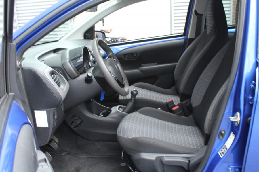 Peugeot 108 1.0 e-VTi 73pk Active 5 Deurs NL-Auto NAP Airco CPV El. Ramen LED