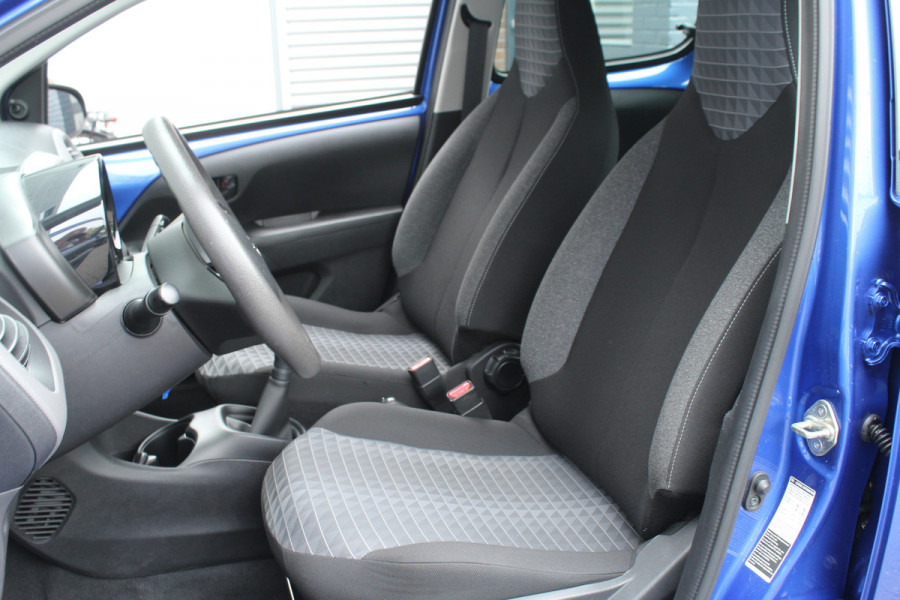 Peugeot 108 1.0 e-VTi 73pk Active 5 Deurs NL-Auto NAP Airco CPV El. Ramen LED