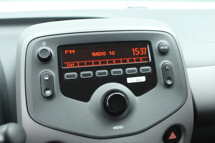 Peugeot 108 1.0 e-VTi 73pk Active 5 Deurs NL-Auto NAP Airco CPV El. Ramen LED