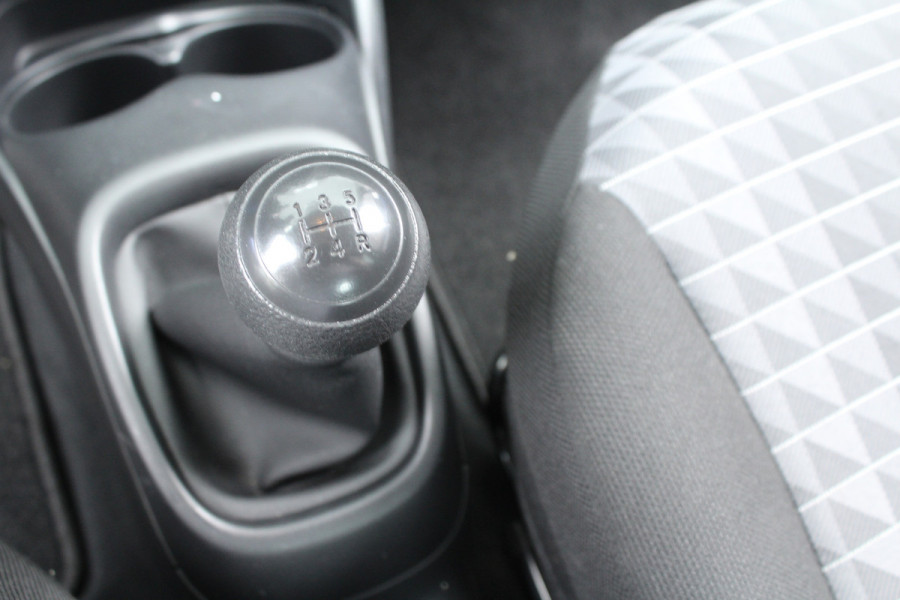 Peugeot 108 1.0 e-VTi 73pk Active 5 Deurs NL-Auto NAP Airco CPV El. Ramen LED