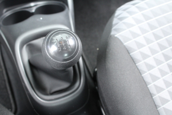 Peugeot 108 1.0 e-VTi 73pk Active 5 Deurs NL-Auto NAP Airco CPV El. Ramen LED