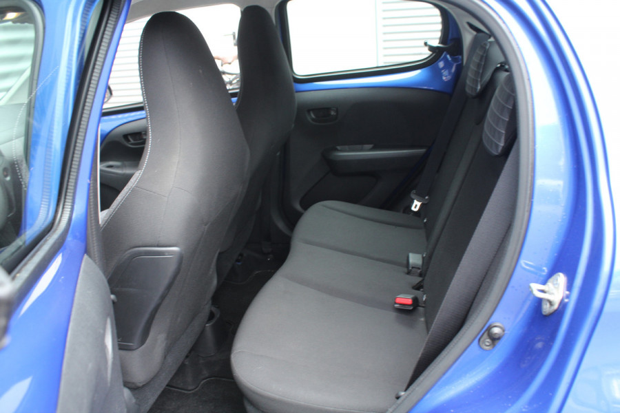 Peugeot 108 1.0 e-VTi 73pk Active 5 Deurs NL-Auto NAP Airco CPV El. Ramen LED