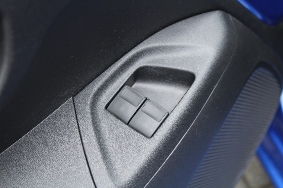 Peugeot 108 1.0 e-VTi 73pk Active 5 Deurs NL-Auto NAP Airco CPV El. Ramen LED