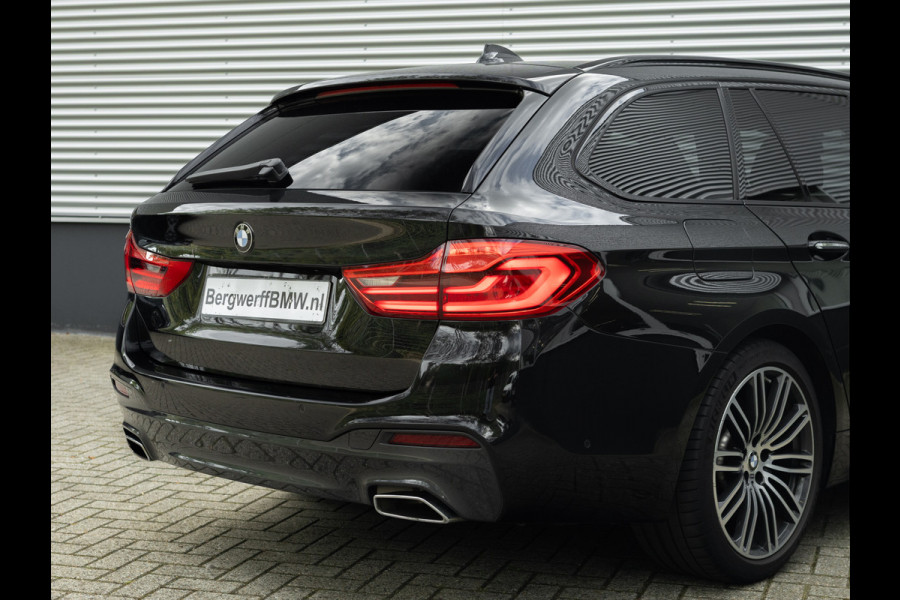 BMW 5 Serie Touring 540i xDrive M-Sport - Pano - Active Steering - Driving Ass Plus - Head-Up