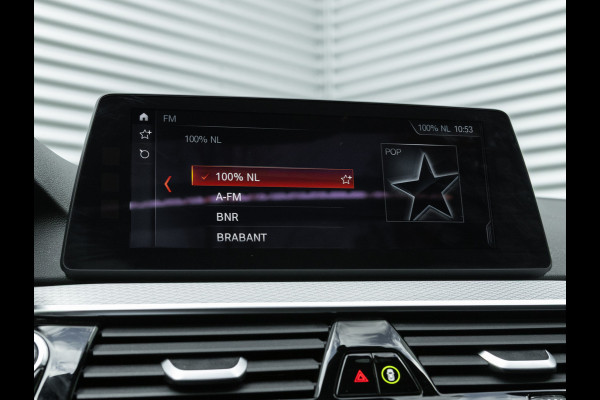 BMW 5 Serie Touring 540i xDrive M-Sport - Pano - Active Steering - Driving Ass Plus - Head-Up