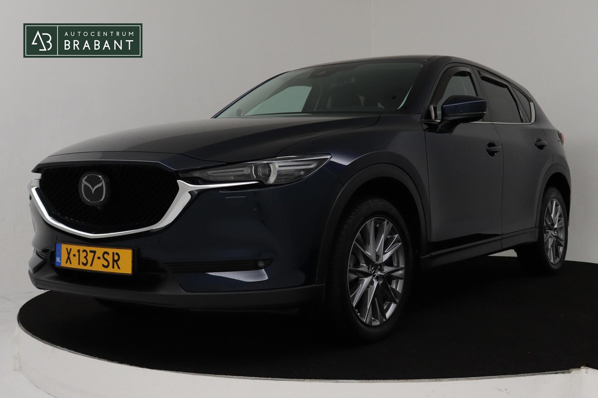 Mazda CX-5 2.0 SkyActiv-G 165 Signature Automaat (NAVIGATIE, STOEL/-STUURVERWARMING, STOELKOELING, CAMERA, DEALER ONDERHOUDEN) Mazda CX-5 2.0 SkyActiv-G 165 Signature Automaat (NAVIGATIE, STOEL/-STUURVERWARMING, STOELKOELING, CAMERA, DEALER ONDERHOUDEN)