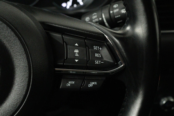 Mazda CX-5 2.0 SkyActiv-G 165 Signature Automaat (NAVIGATIE, STOEL/-STUURVERWARMING, STOELKOELING, CAMERA, DEALER ONDERHOUDEN)