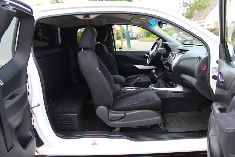 Nissan Navara NP300 2.3 dCi 120KW E6 4WD N-Connecta King Cab ✓ 3500KG trekhaak ✓ Road Ranger opbouw ✓ 4x4