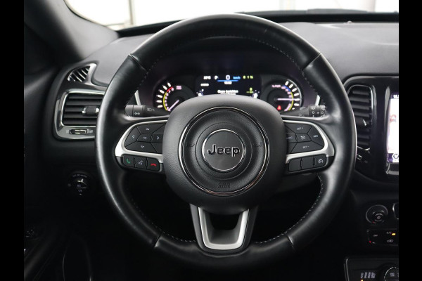 Jeep Compass 4xe 240 Plug-in Hybrid Elecrtic S | Stoelventilatie | Leder | Camera | Carplay | Keyless | Stoel & stuurverwarming | Navigatie | Xenon | 19'' lichtmetalen velgen | PHEV