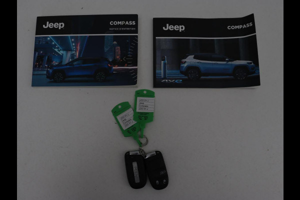 Jeep Compass 4xe 240 Plug-in Hybrid Elecrtic S | Stoelventilatie | Leder | Camera | Carplay | Keyless | Stoel & stuurverwarming | Navigatie | Xenon | 19'' lichtmetalen velgen | PHEV