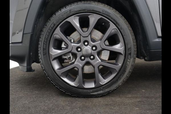 Jeep Compass 4xe 240 Plug-in Hybrid Elecrtic S | Stoelventilatie | Leder | Camera | Carplay | Keyless | Stoel & stuurverwarming | Navigatie | Xenon | 19'' lichtmetalen velgen | PHEV