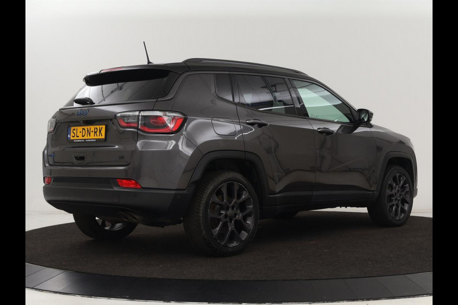 Jeep Compass 4xe 240 Plug-in Hybrid Elecrtic S | Stoelventilatie | Leder | Camera | Carplay | Keyless | Stoel & stuurverwarming | Navigatie | Xenon | 19'' lichtmetalen velgen | PHEV