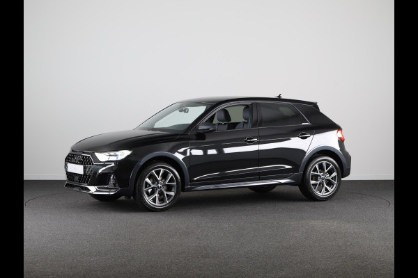 Audi A1 allstreet 30 TFSI Advanced edition 110pk | Parkeerrijcamera, keyless entry, verwarmbare voerstoelen, led koplampen