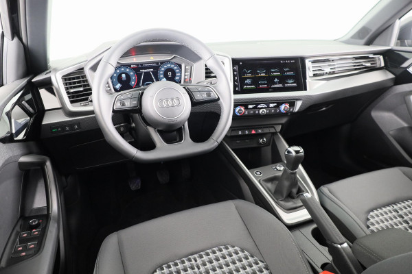 Audi A1 allstreet 30 TFSI Advanced edition 110pk | Parkeerrijcamera, keyless entry, verwarmbare voerstoelen, led koplampen