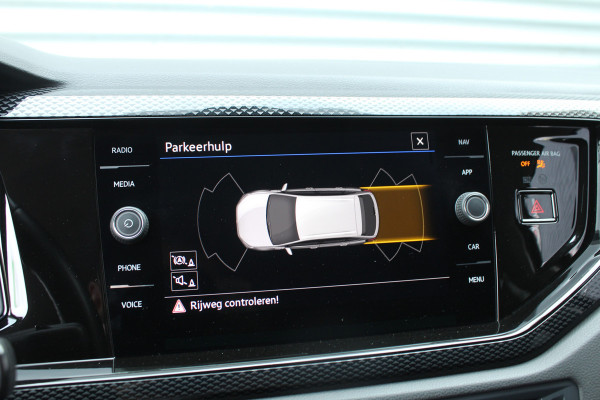 Volkswagen Taigo 1.0 TSI 111pk Life Business DSG7 NL-Auto NAP Clima Cruise Navi Carplay LMV PDC Voor & Achter