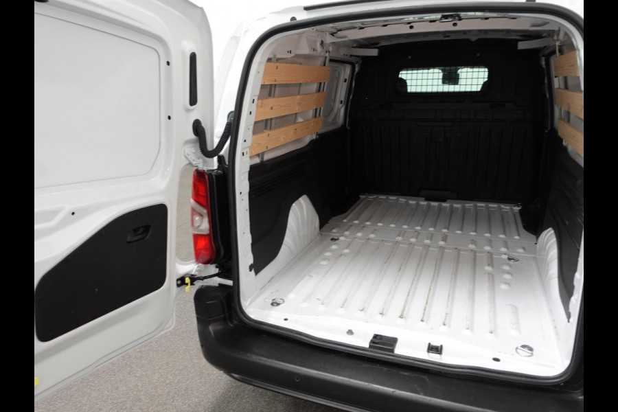 Peugeot e-Partner Premium Long 50 kWh L2 Airco Cruise Control Navi 2X schuifdeur side-bars 2-zits
