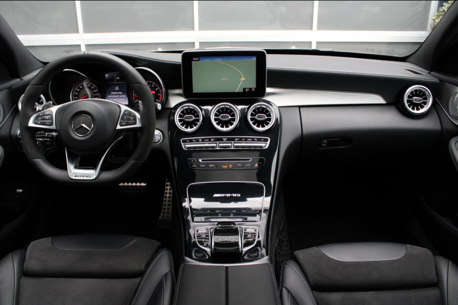Mercedes-Benz C-Klasse AMG 63