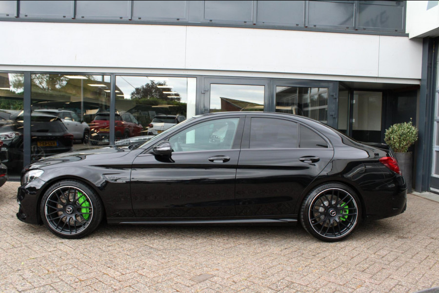 Mercedes-Benz C-Klasse AMG 63