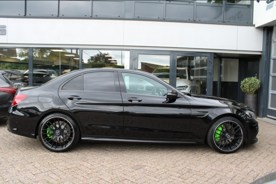 Mercedes-Benz C-Klasse AMG 63