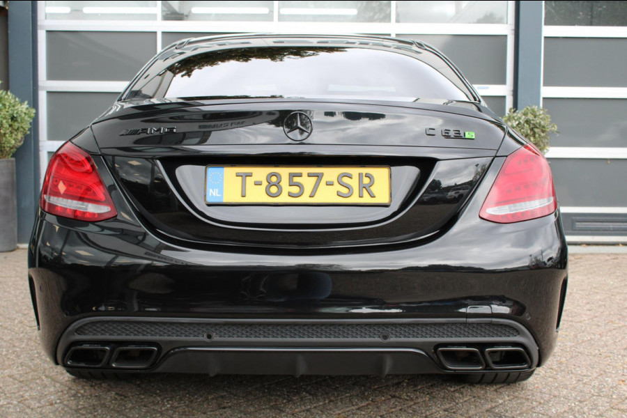 Mercedes-Benz C-Klasse AMG 63
