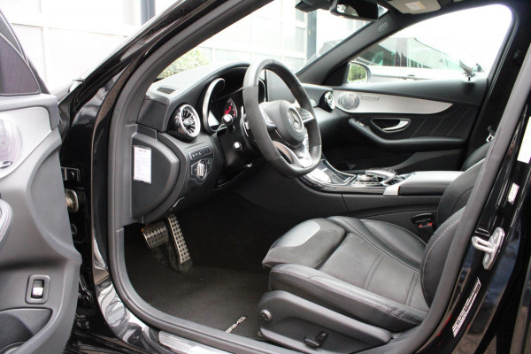 Mercedes-Benz C-Klasse AMG 63