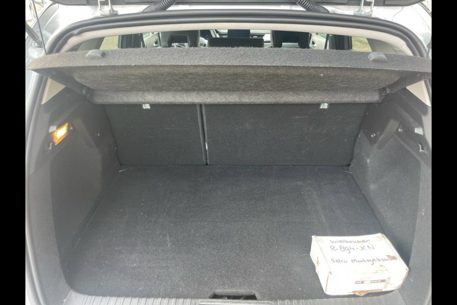 Renault Captur 1.6 E-Tech Plug-in Hybrid 160 Intens / camera