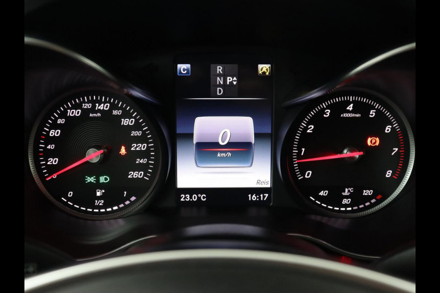 Mercedes-Benz C-Klasse 180 AMG Sport Edition | Stoelverwarming | Camera | Leder | Navigatie | Full LED | Park Assist | Climate control | Bluetooth