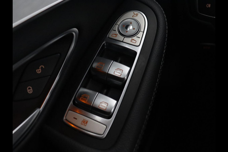 Mercedes-Benz C-Klasse 180 AMG Sport Edition | Stoelverwarming | Camera | Leder | Navigatie | Full LED | Park Assist | Climate control | Bluetooth
