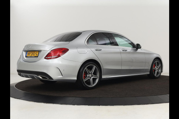 Mercedes-Benz C-Klasse 180 AMG Sport Edition | Stoelverwarming | Camera | Leder | Navigatie | Full LED | Park Assist | Climate control | Bluetooth