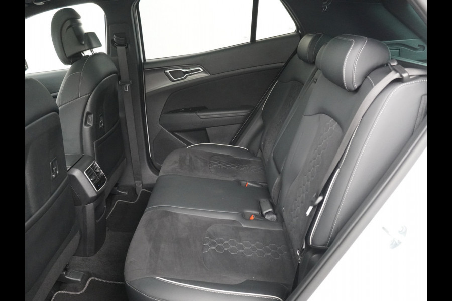 Kia Sportage 1.6 T-GDi Hybrid GT-Line Apple Carlpay/Android Auto - Cruise Control Adapatief - Dodehoekdetectie - Panorama Dak - Navigatie -  Stoel/Stuurverwarming - Trekhaak - Fabrieksgarantie tot 05-2031