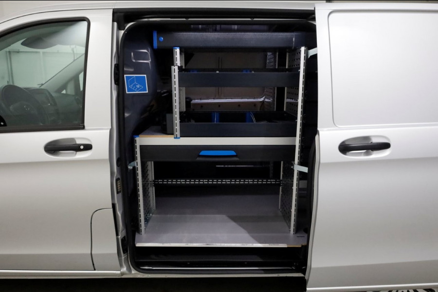 Mercedes-Benz Vito 114 CDI 136pk Compact 9G Automaat 2x Schuifdeur/LED/Camera/Navi/Inrichting 05-2022