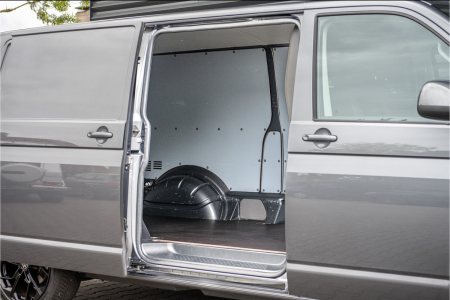 Volkswagen Transporter 2.0 TDI Bulli L2H1 19'' - Indium Black