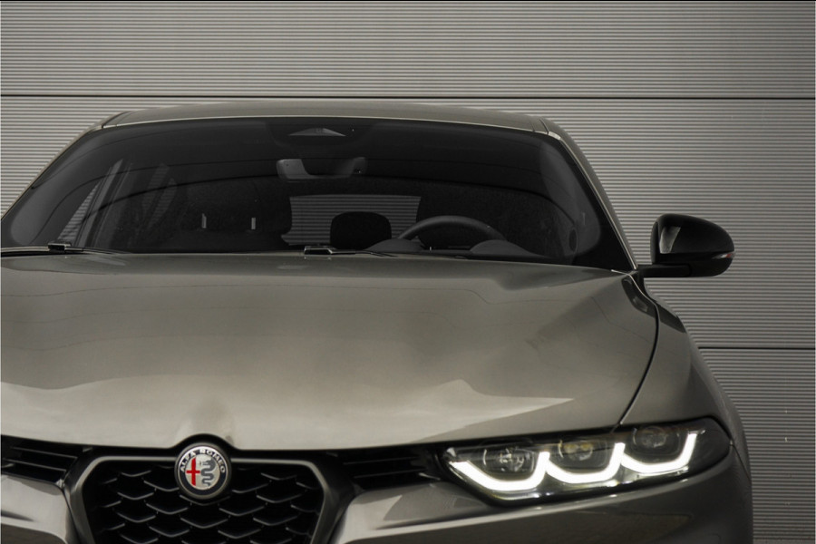 Alfa Romeo Tonale 1.5T Hybrid Veloce 160PK H/K Matrix LED 20"